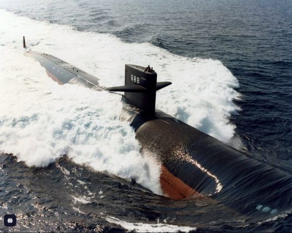 Los Angeles-class nuclear-powered fast-attack submarine